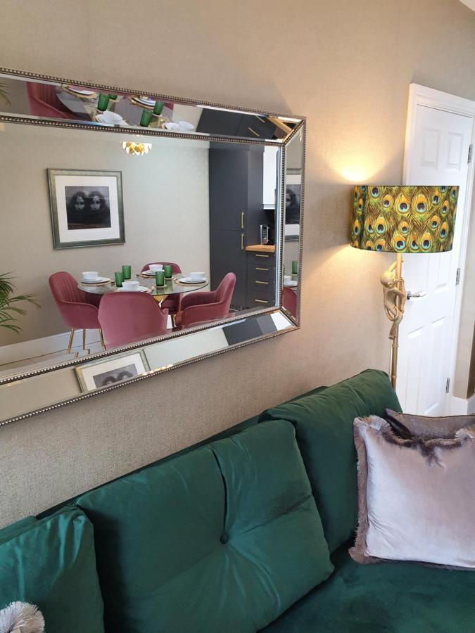 The Loughborough - Elegant, Glamourous Boutique 1 Bed, Central Truro Exterior foto